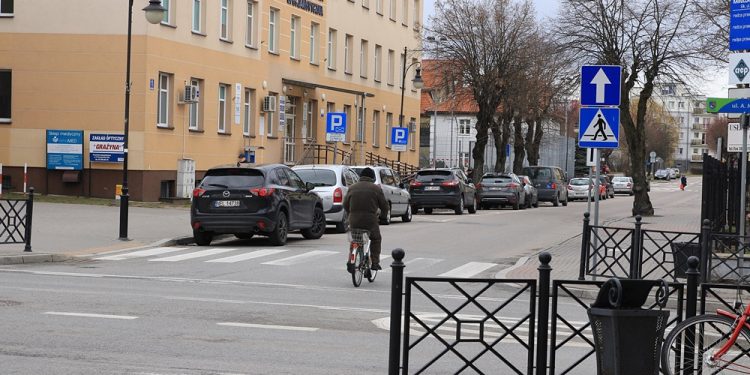 parkingi przychodnia Ełk rower ulica