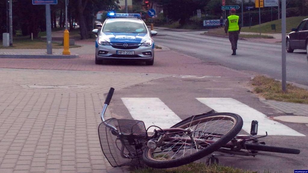 potracenie rowerzystki KPP w Wegorzewie e1528899383879