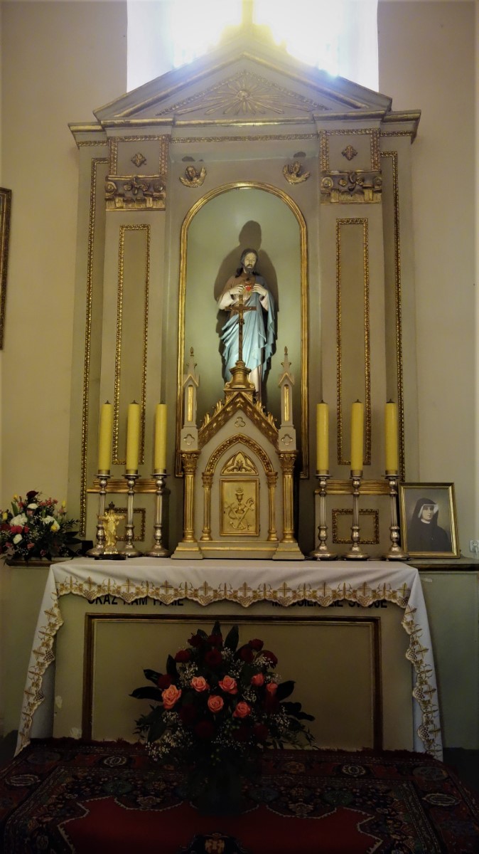 oltarz z kaplicy Serca Jezusa kopia Niestandardowy