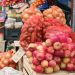 09 03 17 Bazar ludzie stoiska z warzywami i owocami 2
