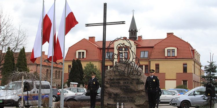 rocznica Zbrodni Katynskiej i Katastrofy Smolenskiej Elk 2022