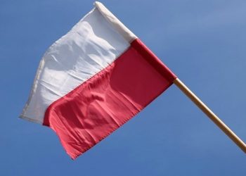 flaga polska e1493208540120