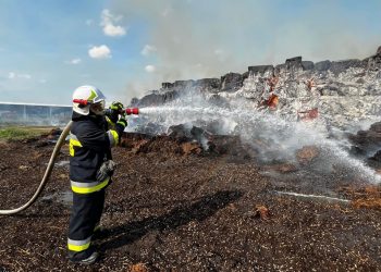 pożar w oczyszczalni ścieków w Nowej Wsi Ełckiej zdj. Ratownictwo Powiatu Ełckiego