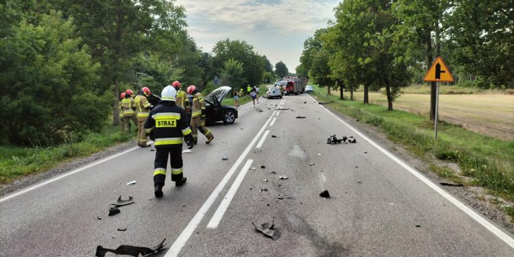 wypadek w miejscowości Danówek, zdj. KP PSP w Grajewie