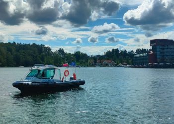 policja policyjni wodniacy zdj. KPP w Mragowie