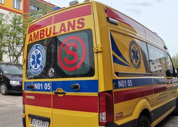 zdj. ilustracyjne karetka ambulans