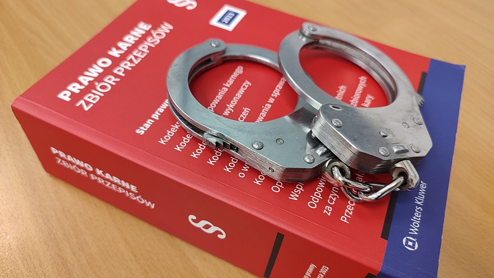 policja kajdanki kodeks karny zdj. KPP w Wegorzewie