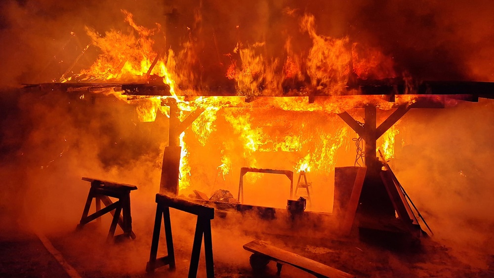 Pożar stolarni, zdj. OSP RW Ruciane-Nida