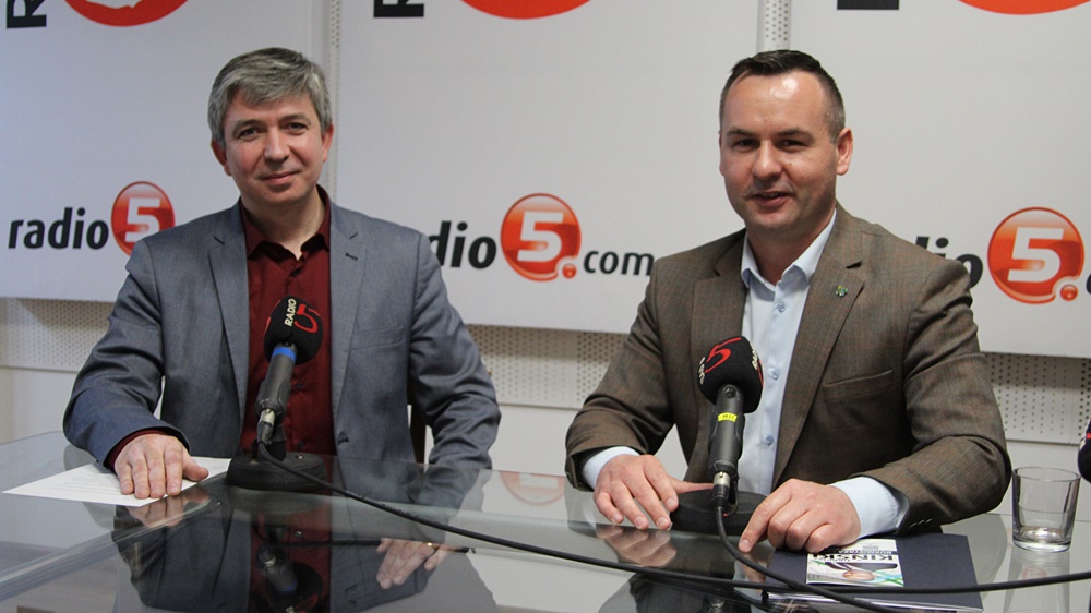 (Z lewej) Andrzej Zadroga i Dariusz Kiński