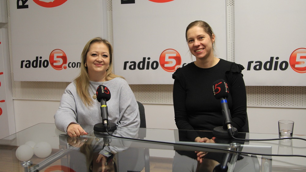 (Z lewej) Agata Trawczyńska oraz dr Maria Kostro/Fot. Radio 5