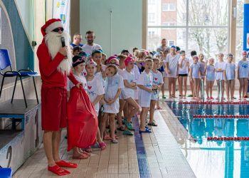 Mikołajkowe zawody pływackie zdj. arch. MOSiR Ełk