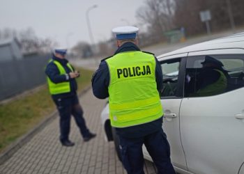 radiowóz policja kontrola drogowa