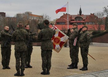 Przysięga wojskowa 4 W-MBOT w Ełku