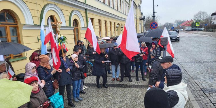 Protest przeciwko CIC archiwum Radio 5