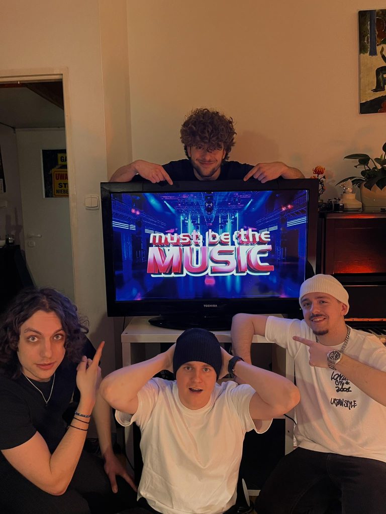 492773023 1478895256669467 3822242779671728277 n