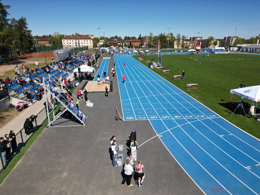 551e9a81 ec02 4932 99da 3d3294f906e9