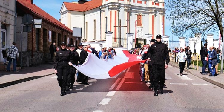 05 05 Obchody 3 Maja w regionie Suwalki Olecko Sejny Augustow 3
