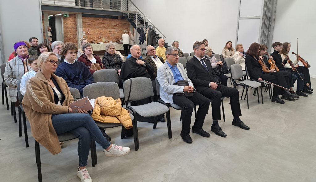 20250508 112015 crop