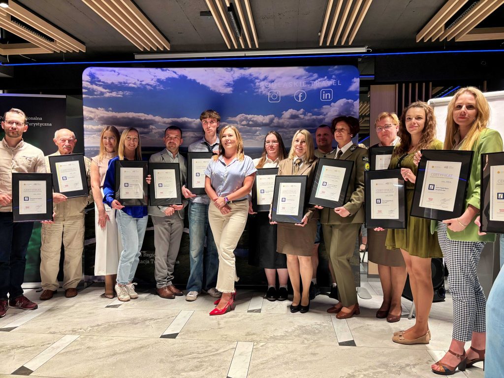 501558912 1141383121365647 1180256614575447291 n