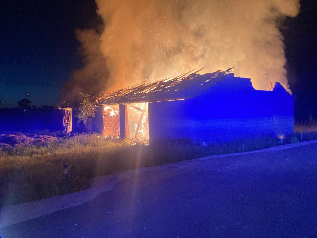 0cbf9cf9 6e0b 4edb 9b42 7d3163d706f6