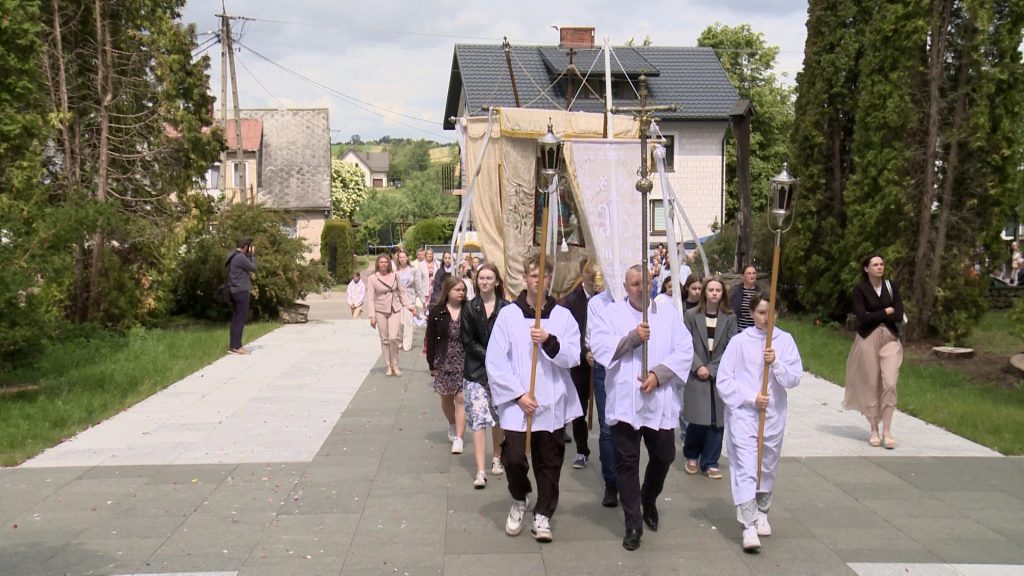 RPk40401 01.MP4.00 00 00 13.Still001