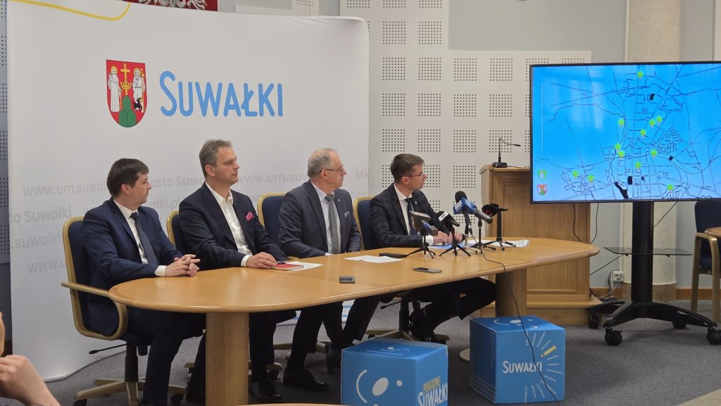 e42f2bd0 b648 4419 bff5 eb3cc3f7daad