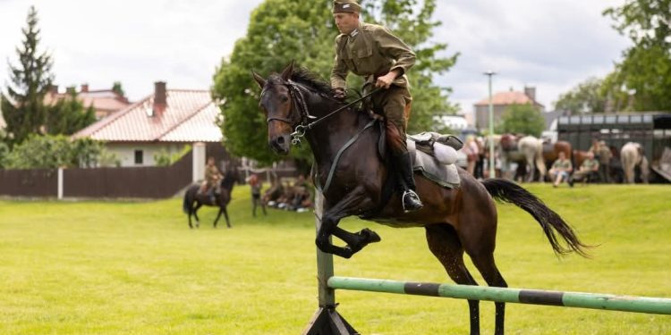 XXIV Piknik Kawaleryjski 1 Fot. UM Suwałki/Pogodne Suwałki Facebook