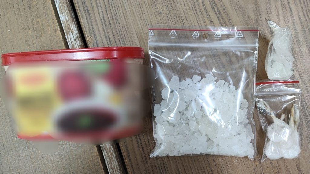 "Kryształ" w mieszkaniu 22-latka 1 120 273955