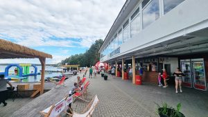 25 07 forest house 38