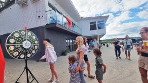 25 07 forest house 48