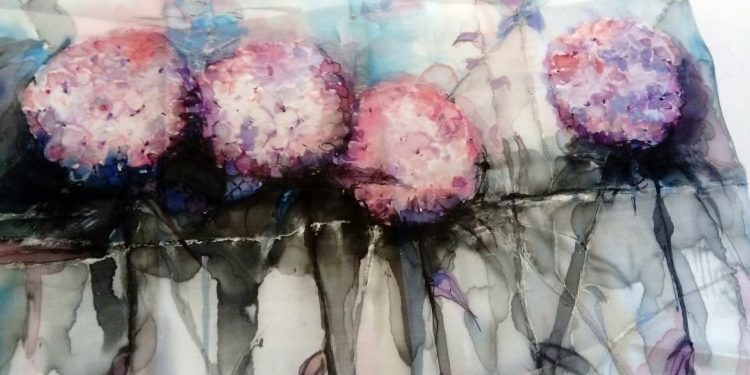 „Mini retrospekcja – Jedwab i kobieta”