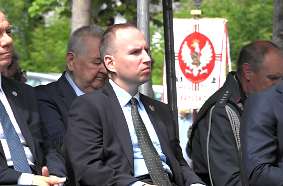 Adam Andruszkiewicz na obchodach 80. rocznicy Obławy Augustowskiej w Gibach.