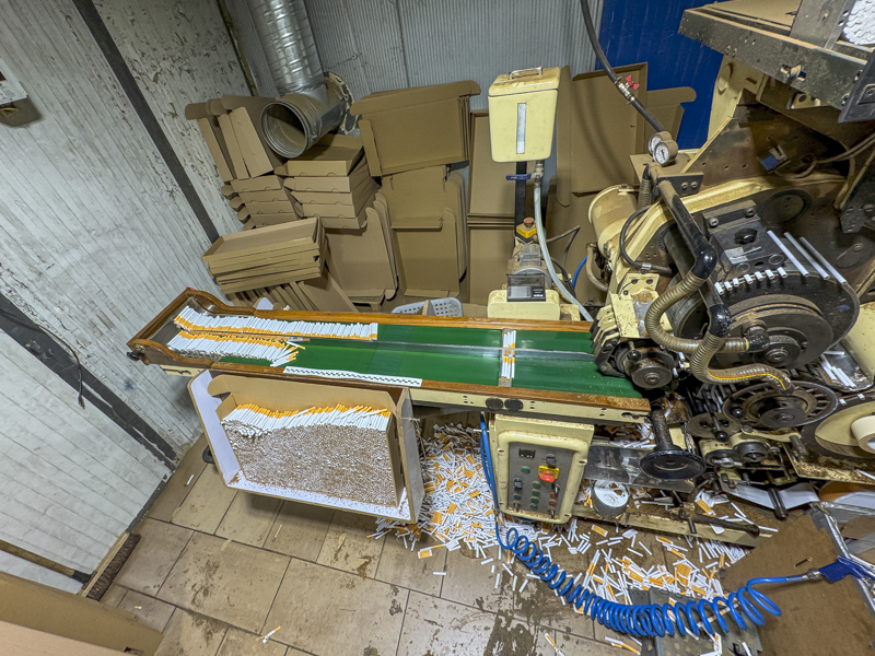 fabryka papierosow 8