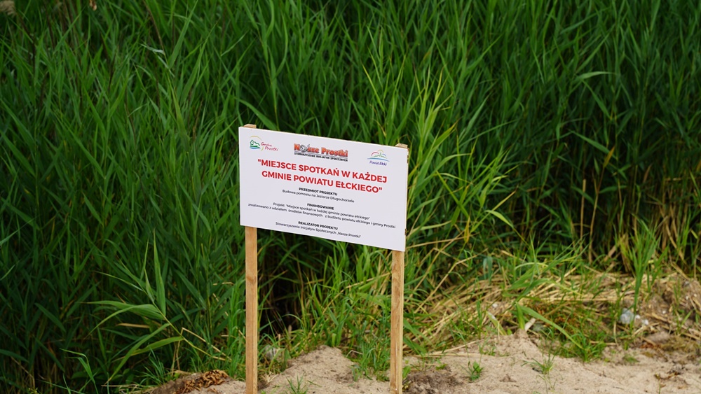 Nowe miejsce spotkań powstało w gminie Prostki 5 zdj. Starostwo Powiatowe 2