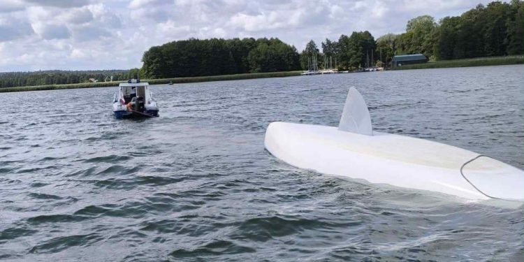 Groźne zdarzenie na jeziorze Wigry 1 KMP Suwałki