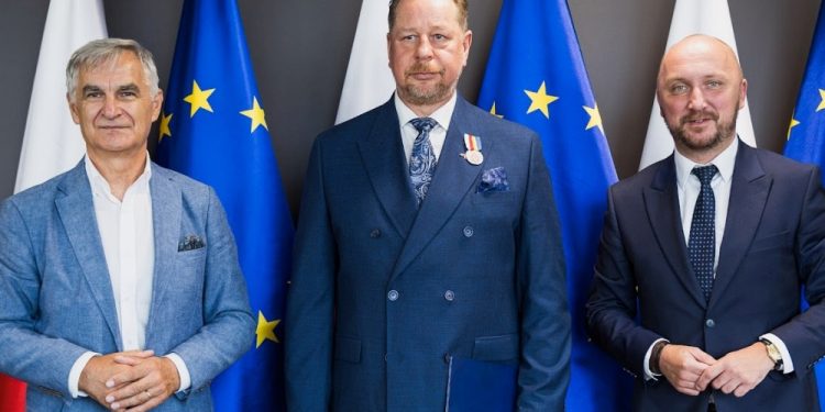 Litewski konsul z Odznaką Honorową Województwa Podlaskiego 1 UMWP