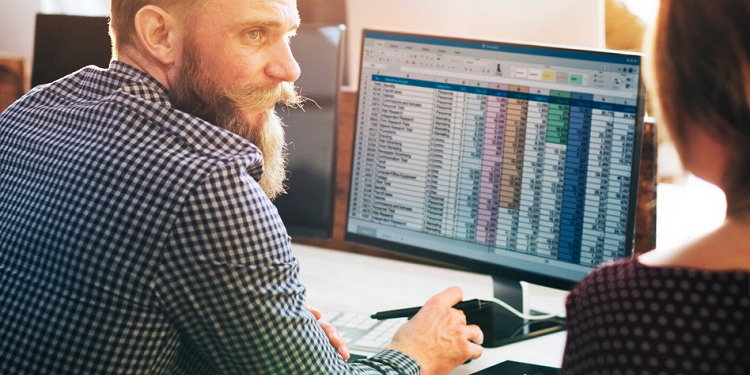 Dlaczego złoto zapewnia stabilność w czasach kryzysu? 1 Źródło: freepik.com