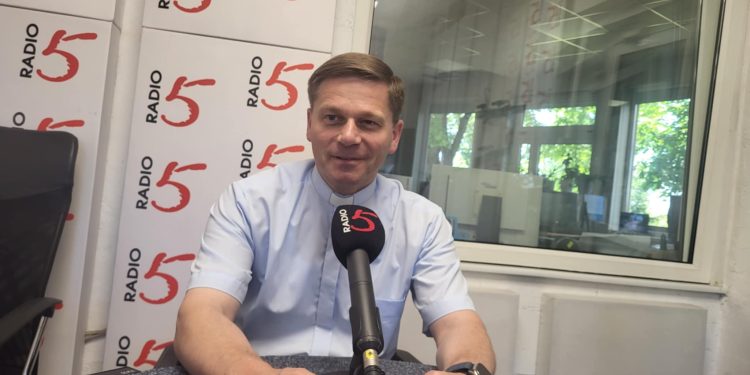 5fd036c0 53ab 43e8 914e 78ae3de16344