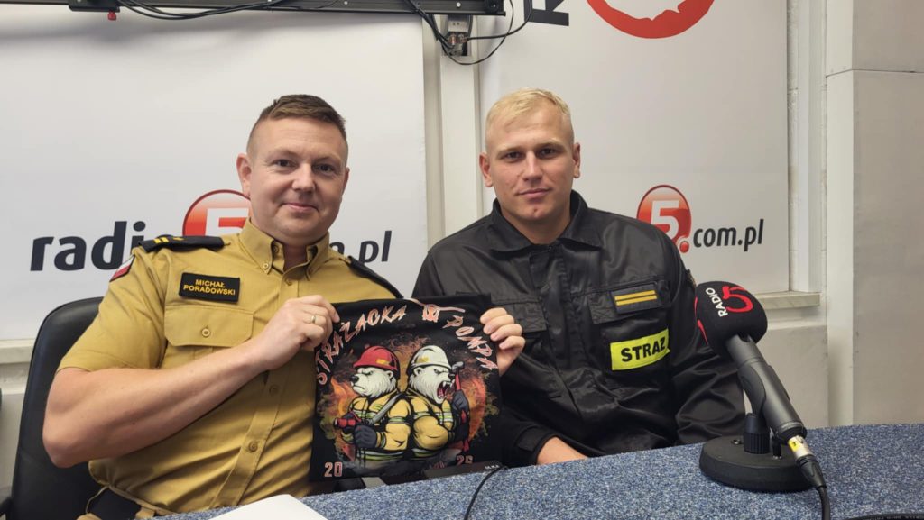 6cd3d585 4a2b 4b44 8b72 e83b93e37fc6