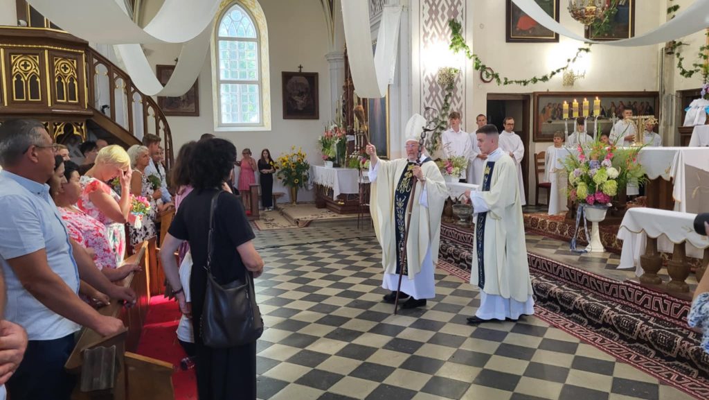 Messenger creation 0236F1F3 875C 4A3C 925F 05E074584D7D