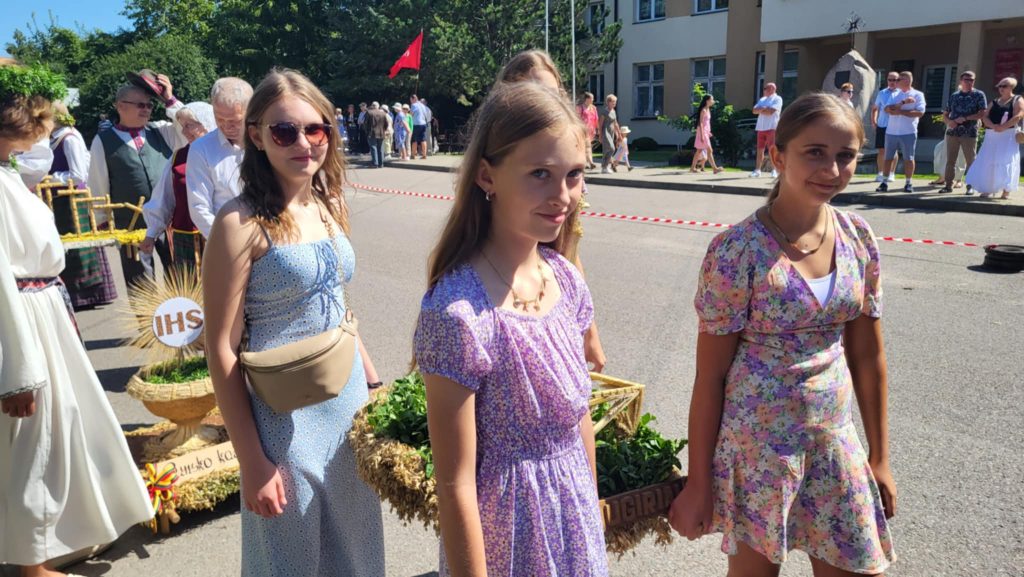 Messenger creation 228CB5A5 7DFF 420E A5C8 1B161C9966A8