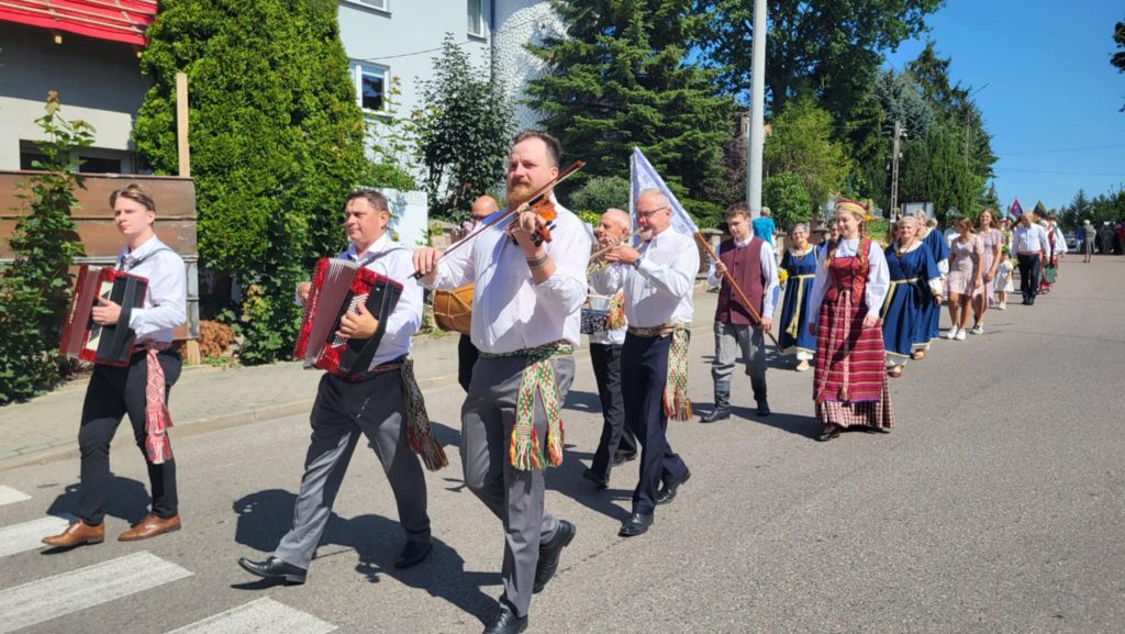 Messenger creation 4204F49C 2984 45F0 97B9 C2095D9E4258