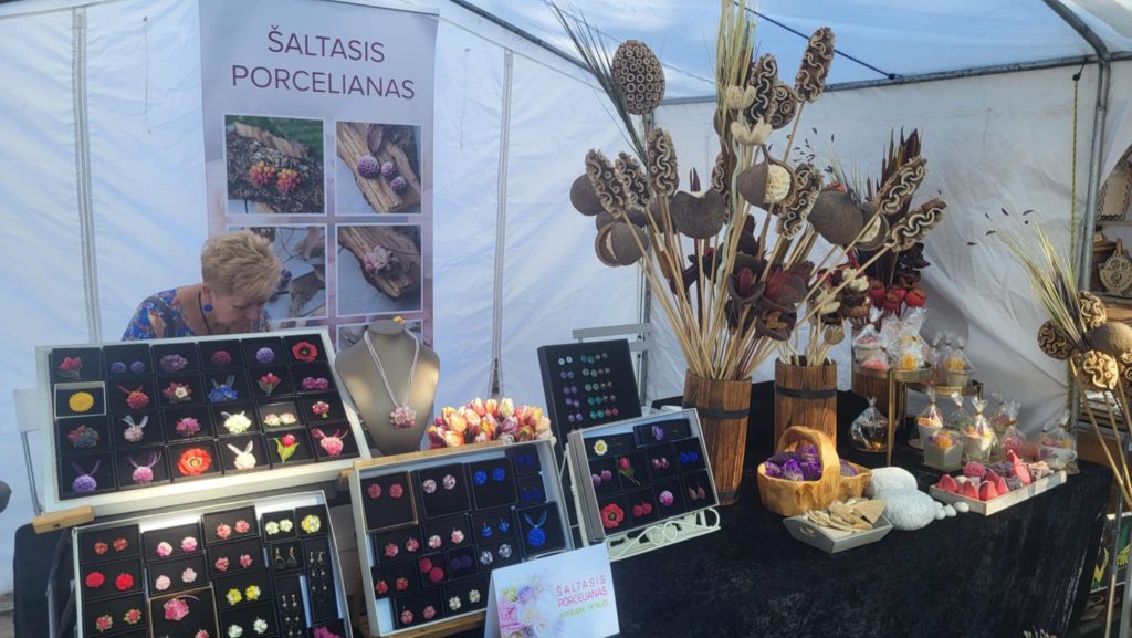 Messenger creation 4621E255 E2DA 42D1 8332 B840C2FF95E2