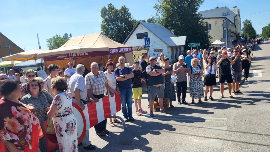 Messenger creation 4A9F6F2A A051 4F7E 9047 A2D25FA48AC9