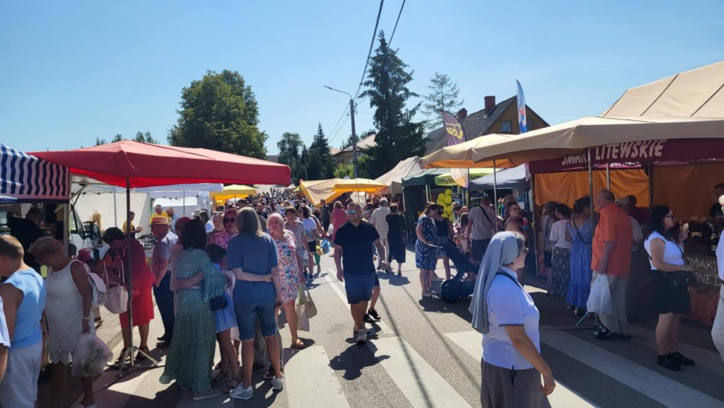 Messenger creation 4D4D6989 F999 465B AE2F 29F699FF0B37