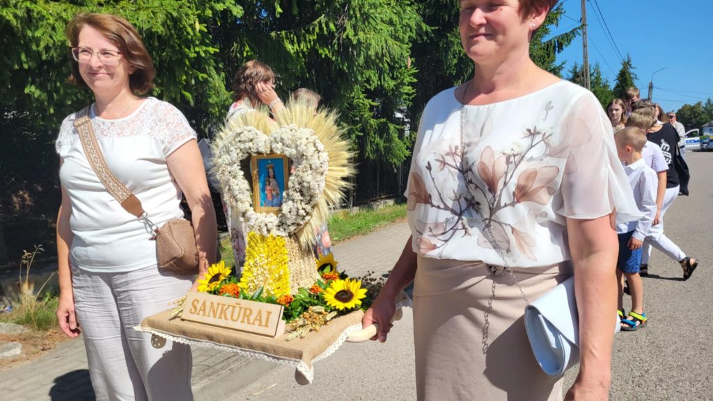 Messenger creation 619C6479 EB5B 4BC0 AC53 E9B38A4720F8