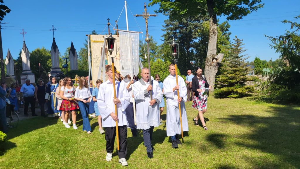 Messenger creation 73132325 2229 4B7E B491 116296AB5360