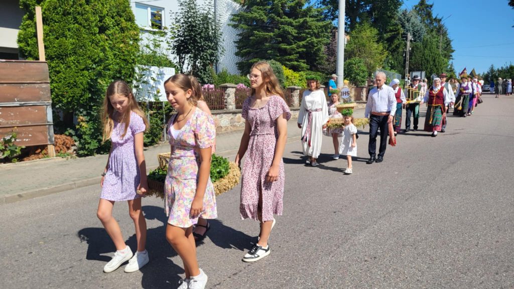 Messenger creation 96307407 98D8 4B3A 9646 CE75F6BA4569