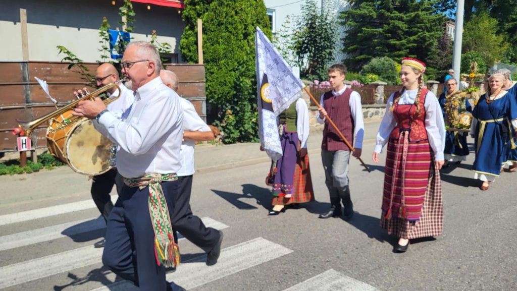 Messenger creation C3CB1D9A 6987 415D 9D42 04BE0243A366