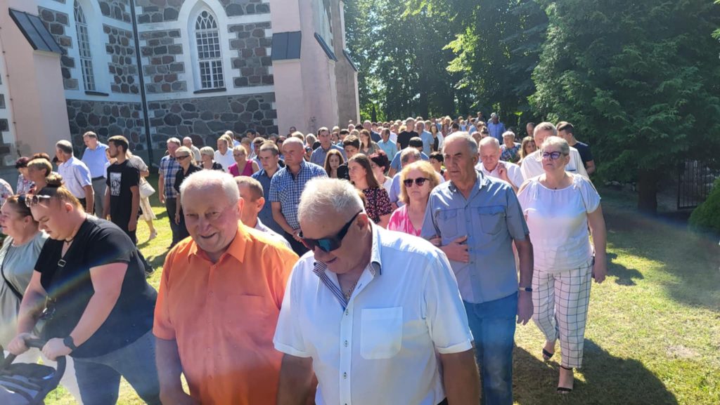 Messenger creation E6BCB705 10B4 4CCD B74A F2D4EFAB14C9